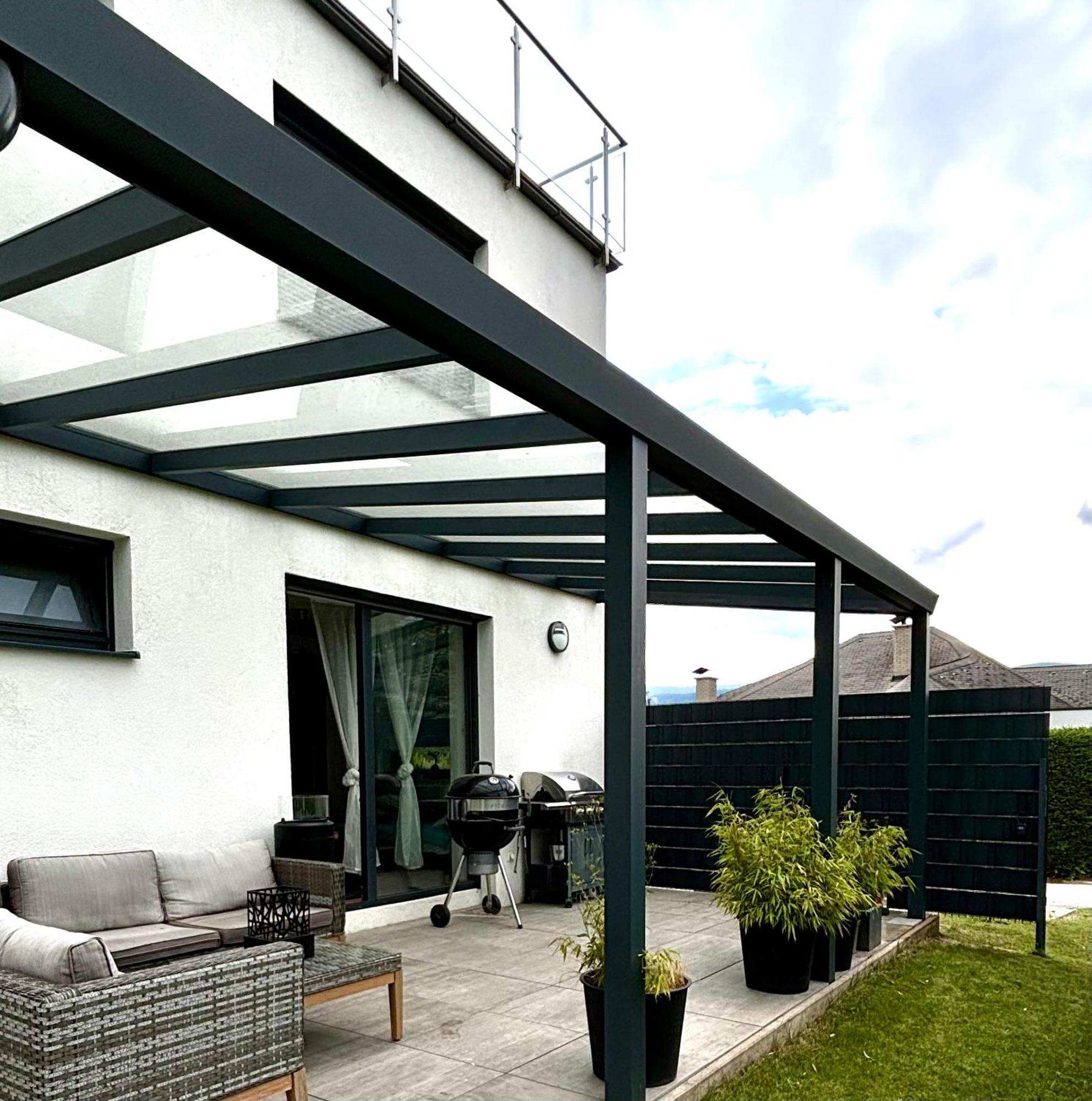 Schoene Wohnung Mit Terrasse Und Parkplatz Velden am Woerthersee Luaran gambar